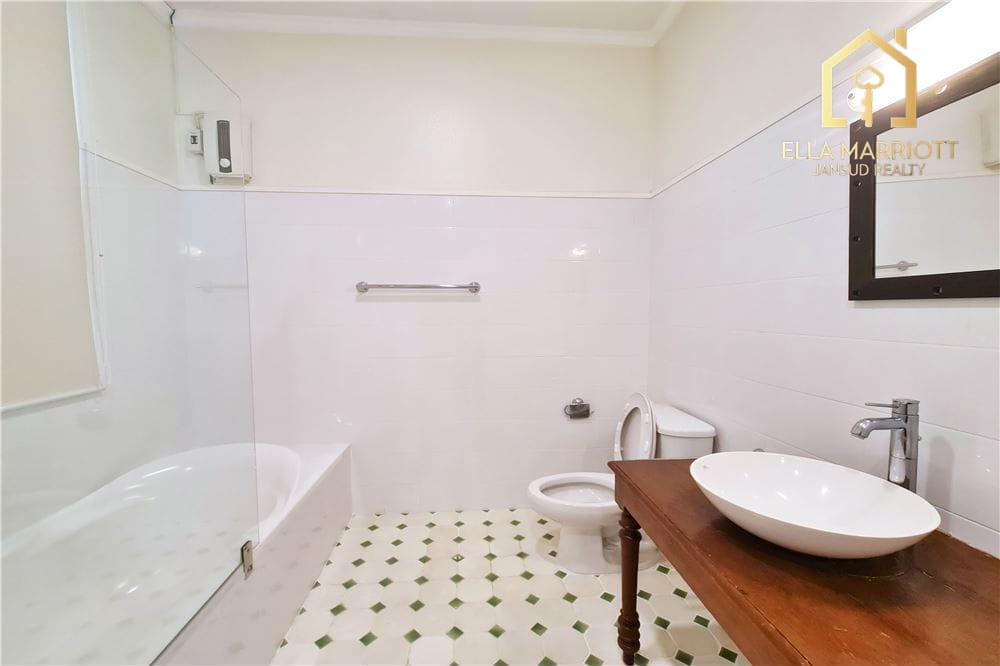 Zu vermieten | Einfamilienhaus mit privatem Pool in der Gegend Sukhumvit-Thonglor 24