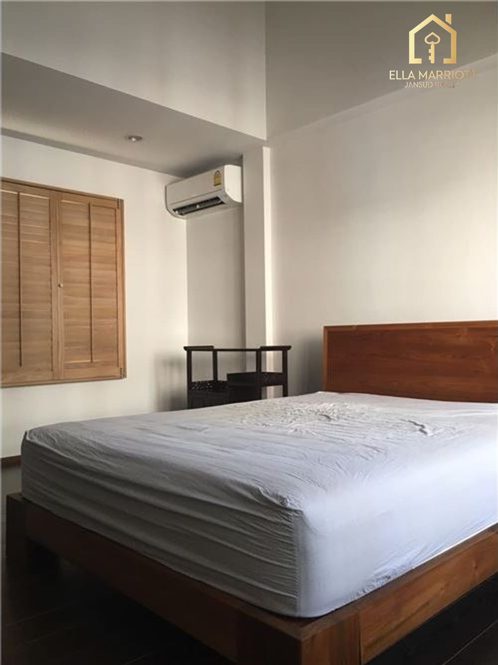 3-Storey 4BR Townhouse for Rent at Phrom Phong Loop - Company Registration Available 12