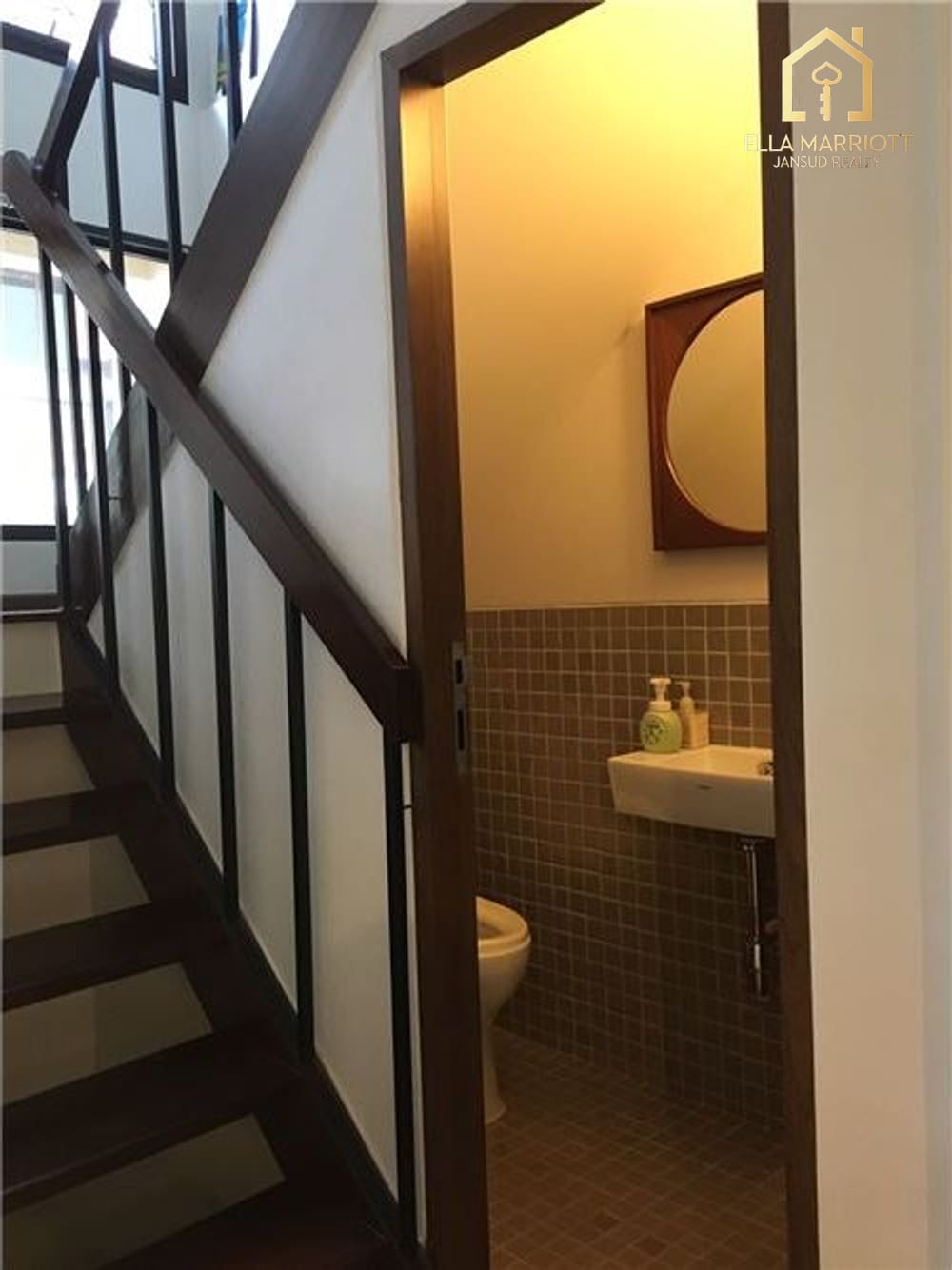 3-Storey 4BR Townhouse for Rent at Phrom Phong Loop - Company Registration Available 6