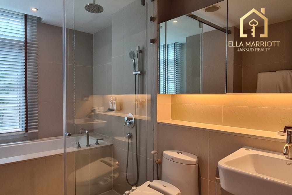 For Rent: Pet-Friendly 2-Bedroom Apartment with Private Garden 12