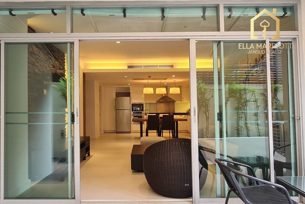 For Rent: Pet-Friendly 2-Bedroom Apartment with Private Garden 8