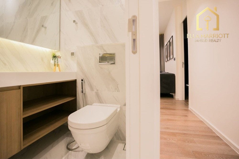 2-Bedroom Condo at MUNIQ Sukhumvit 23 — 4 min walk to MRT 18