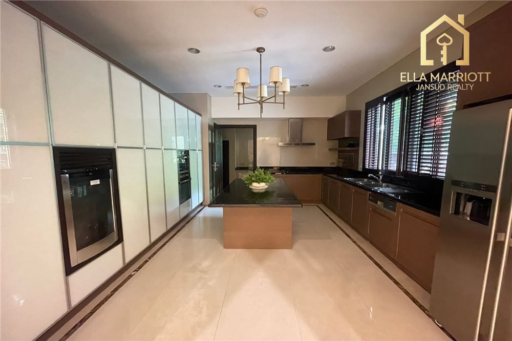 เช่า 5 ห้องนอน 5 ห้องน้ำ บ้าน ใน สุขุมวิท, กรุงเทพฯ 3
