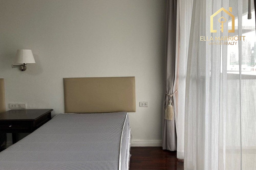 3-Bedroom Condo at Rare 260sqm Low-Rise Luxury in Sukhumvit 49 12
