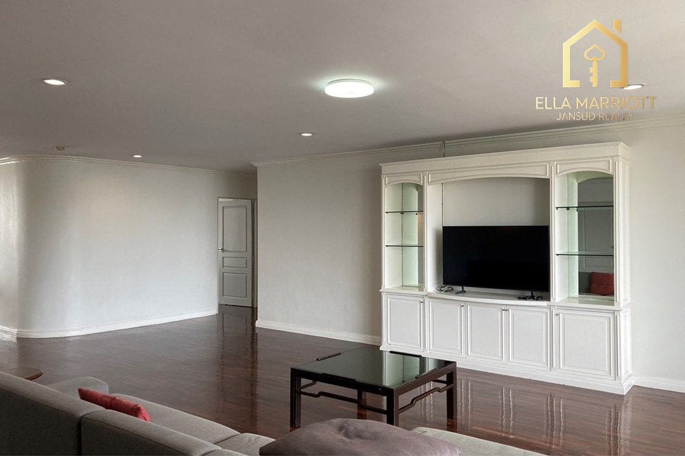 3-Bedroom Condo at Rare 260sqm Low-Rise Luxury in Sukhumvit 49 3
