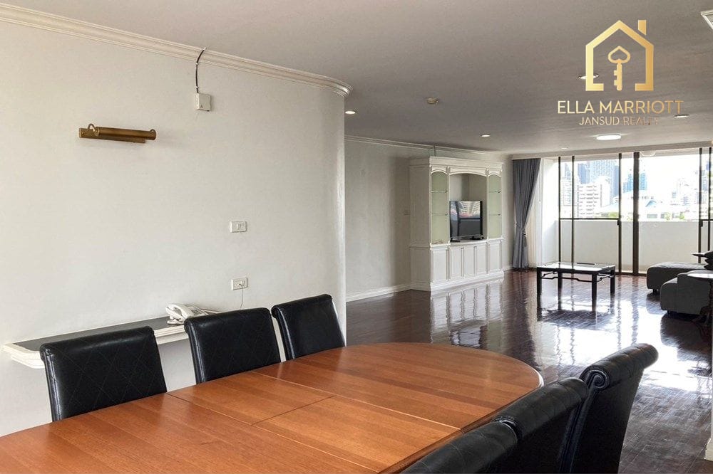 3-Bedroom Condo at Rare 260sqm Low-Rise Luxury in Sukhumvit 49 5