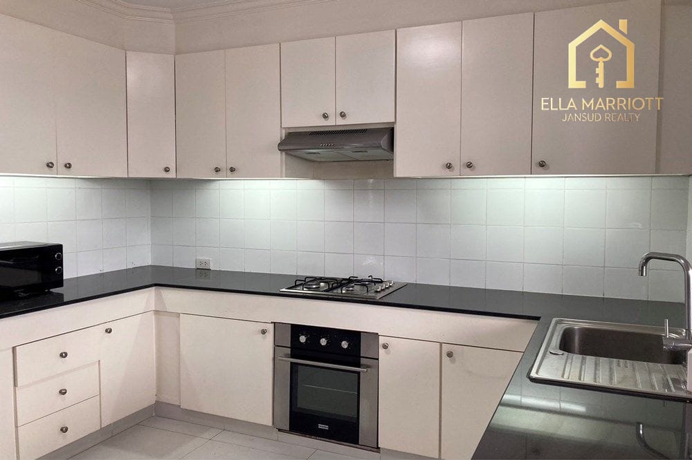 3-Bedroom Condo at Rare 260sqm Low-Rise Luxury in Sukhumvit 49 6