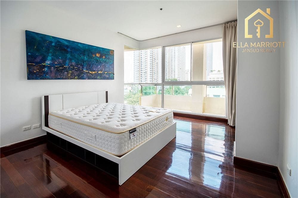 Penthouse | Sukhumvit City Resort (Soi 11) | 4BR with Tenant | 40 MB 14