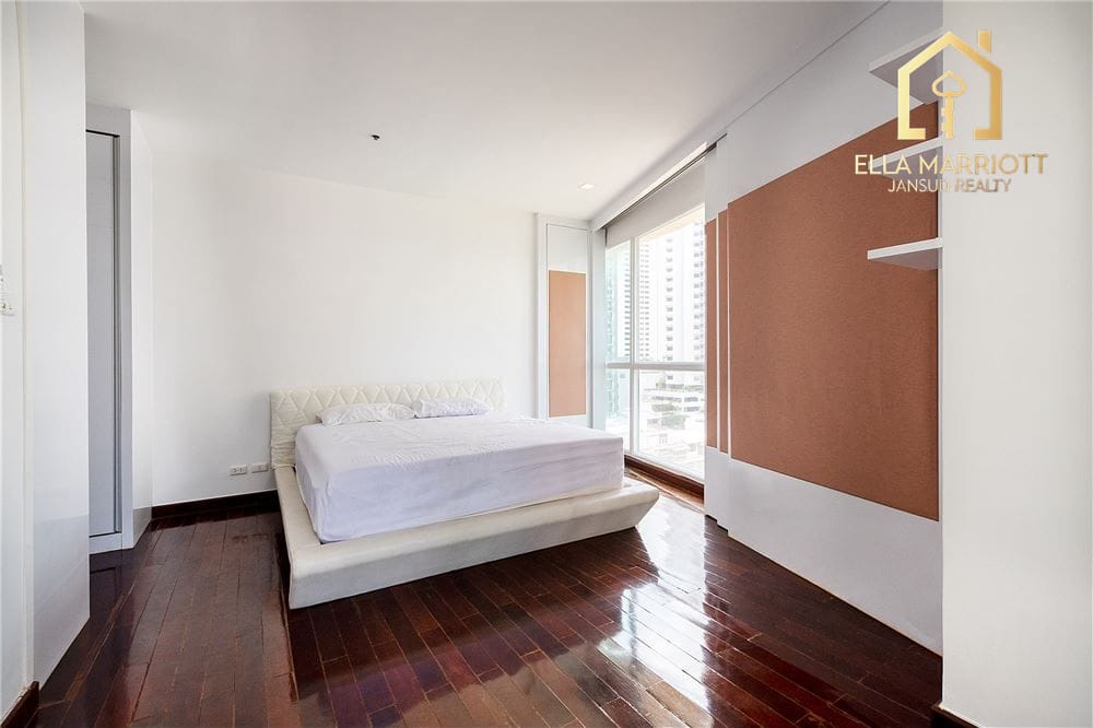 Penthouse | Sukhumvit City Resort (Soi 11) | 4BR with Tenant | 40 MB 16