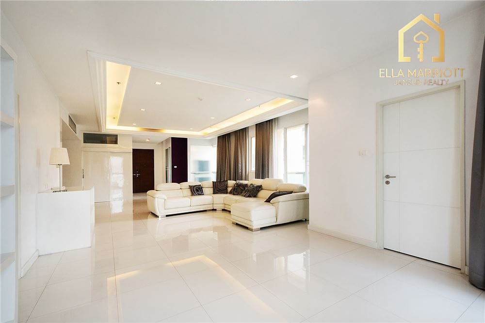 Penthouse | Sukhumvit City Resort (Soi 11) | 4BR with Tenant | 40 MB 2