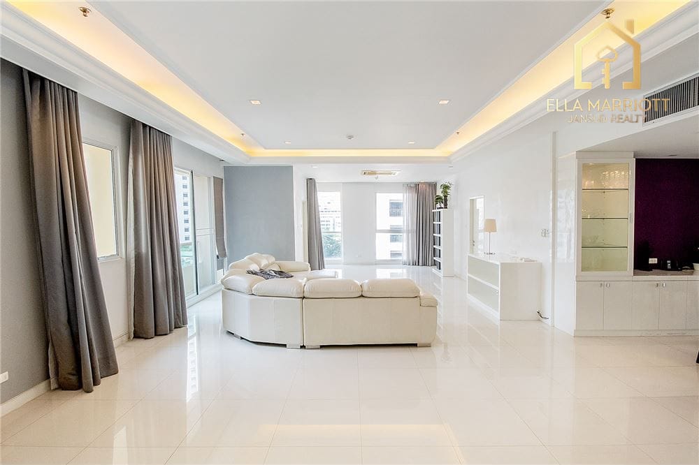 Penthouse | Sukhumvit City Resort (Soi 11) | 4BR with Tenant | 40 MB 4