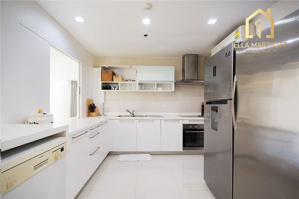Penthouse | Sukhumvit City Resort (Soi 11) | 4BR with Tenant | 40 MB 5