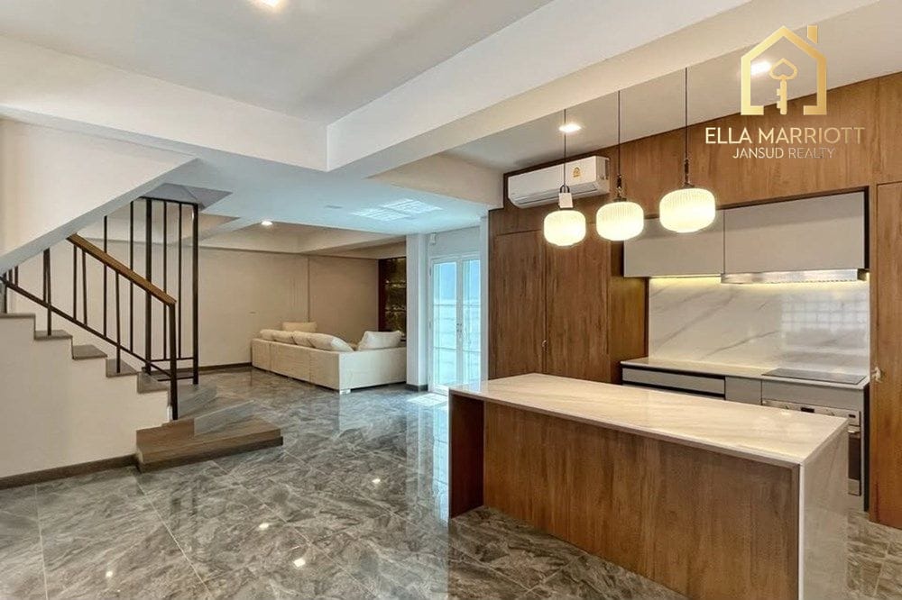 Rent 130K | 600sqm 5-Storey House | 5BR+Office | Thonglor 25 | Pets OK 2