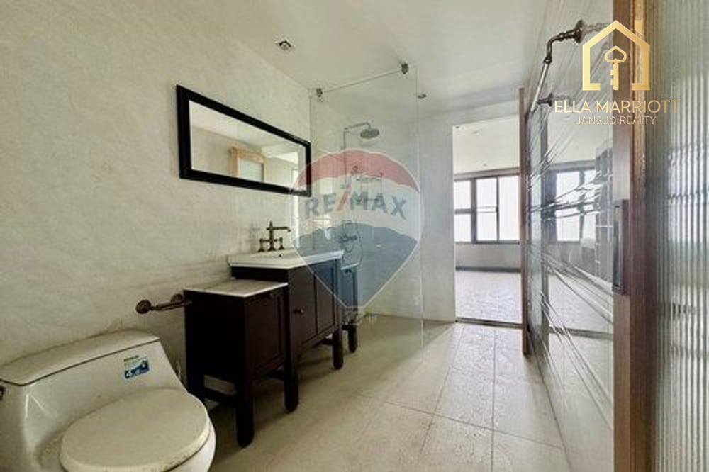 4-Bedroom Townhouse in Thonglor 25 11