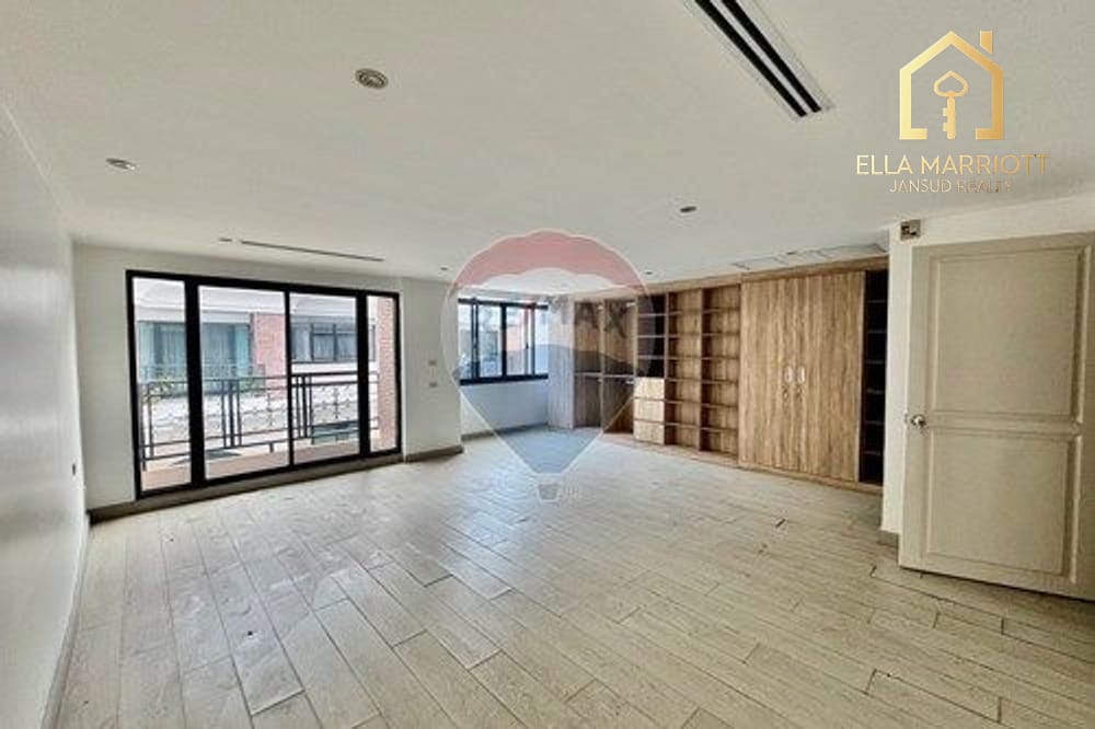4-Bedroom Townhouse in Thonglor 25 16
