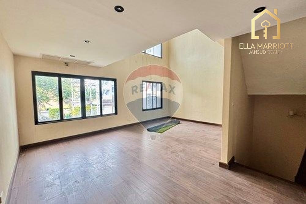 4-Bedroom Townhouse in Thonglor 25 6