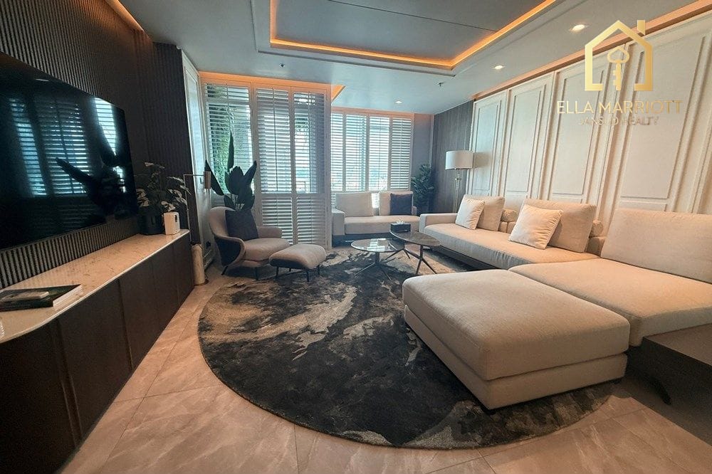 Sale 111MB | 387sqm Grand 6BR Mansion | Wireless Rd | 4 Fixed PKG ️ 13