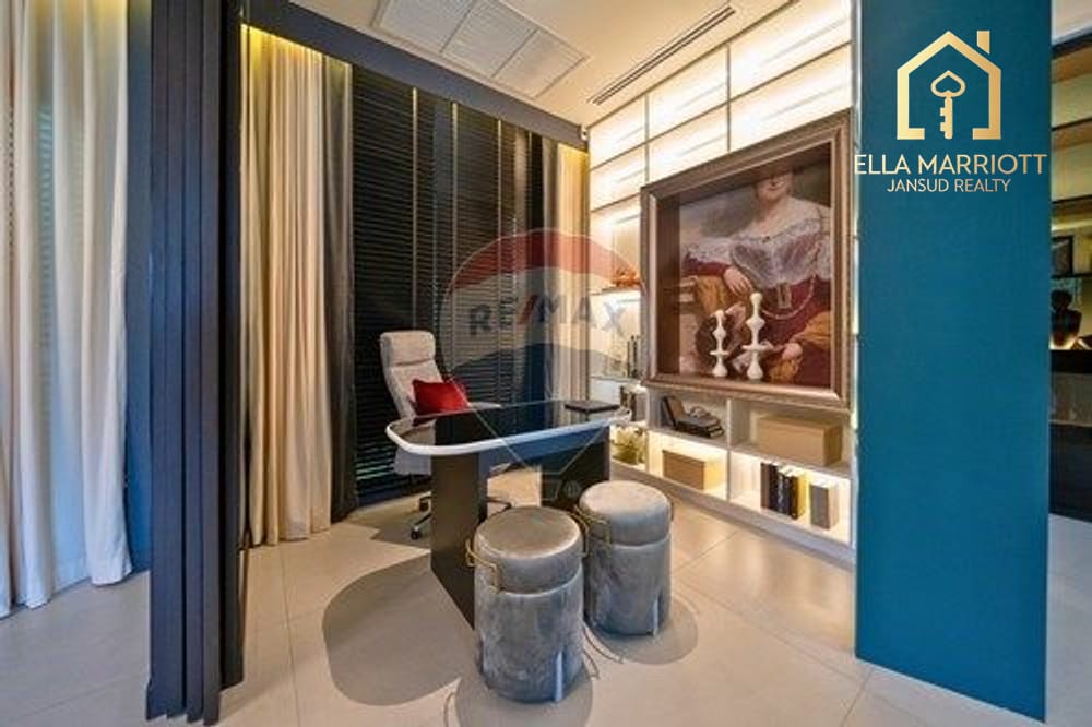 4-Bedroom Detached House 10