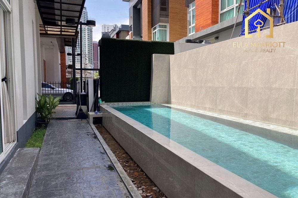 เช่า 3 ห้องนอน 3 ห้องน้ำ บ้าน ใน สุขุมวิท, กรุงเทพฯ 3