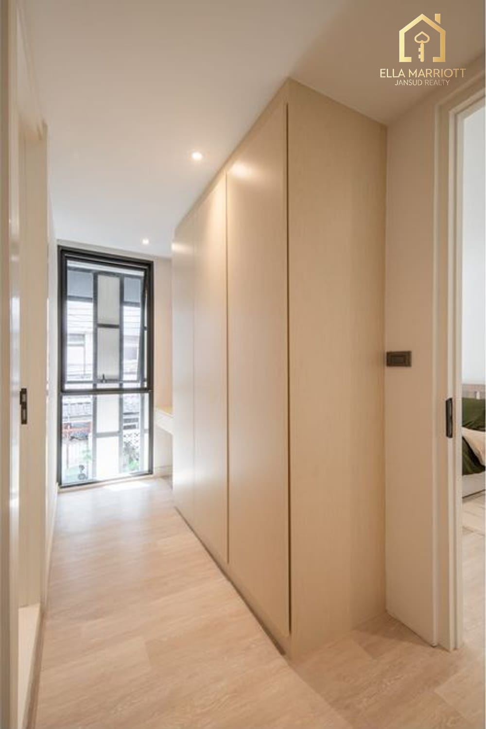 Sale 8.7MB | Renovated Townhome | Pridi 14 | 1km to BTS Phra Khanong 11