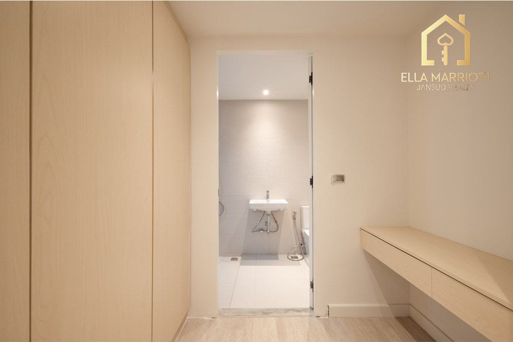 Sale 8.7MB | Renovated Townhome | Pridi 14 | 1km to BTS Phra Khanong 19