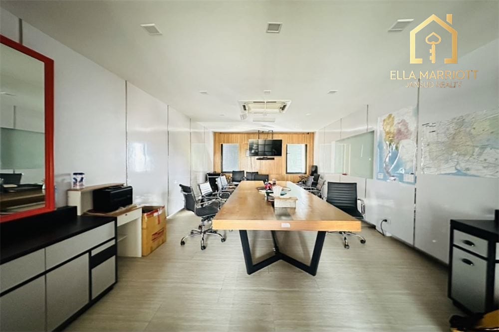 Sale 40MB | Thong Lo Main Road | 4-Storey Commercial 3