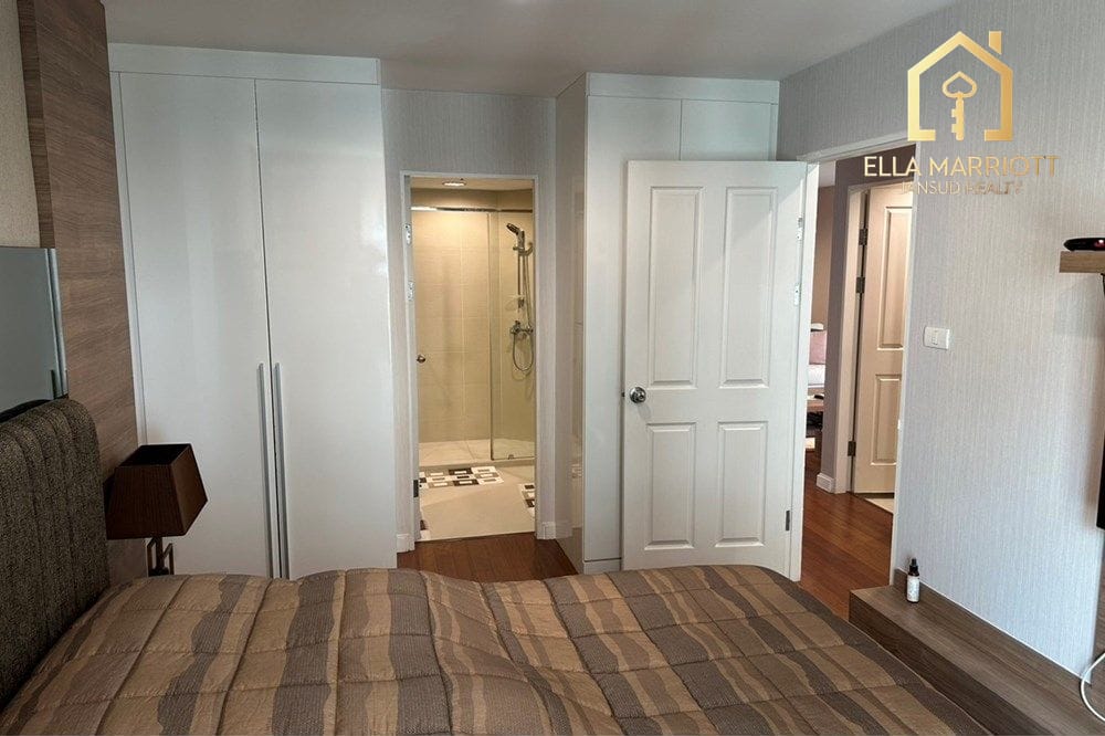 2-Bedroom Condo at Belle Grand Rama 9 11