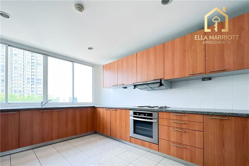 Rent 80K | 380sqm 4BR Duplex | Cat-Friendly | Best Value Phloen Chit 3
