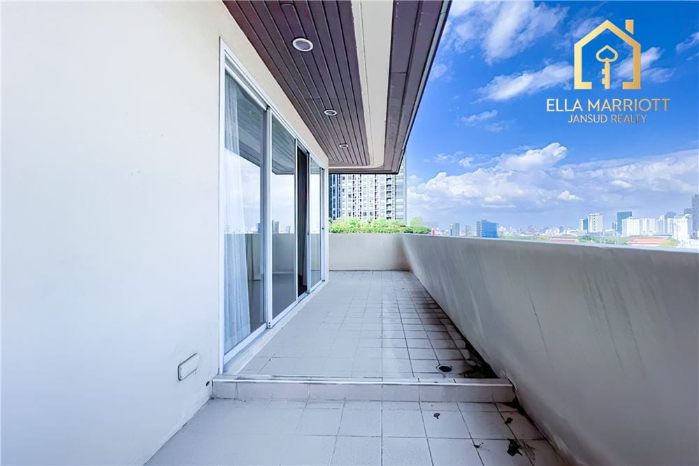 Rent 80K | 380sqm 4BR Duplex | Cat-Friendly | Best Value Phloen Chit 5