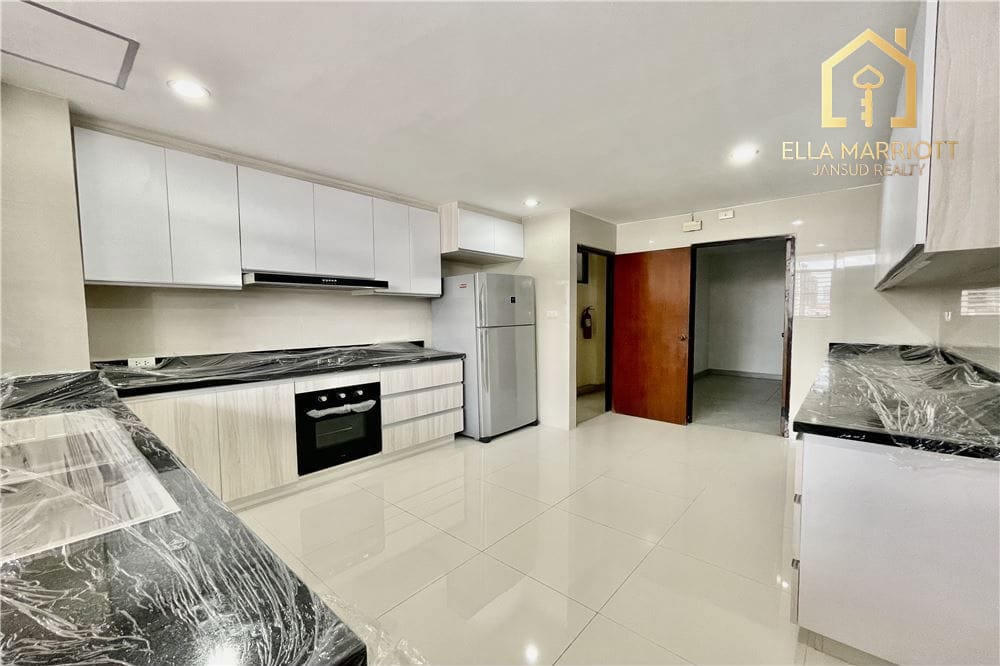 เช่า 4 ห้องนอน 5 ห้องน้ำ คอนโด ใน สุขุมวิท, กรุงเทพฯ 10