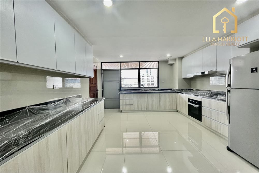 เช่า 4 ห้องนอน 5 ห้องน้ำ คอนโด ใน สุขุมวิท, กรุงเทพฯ 9