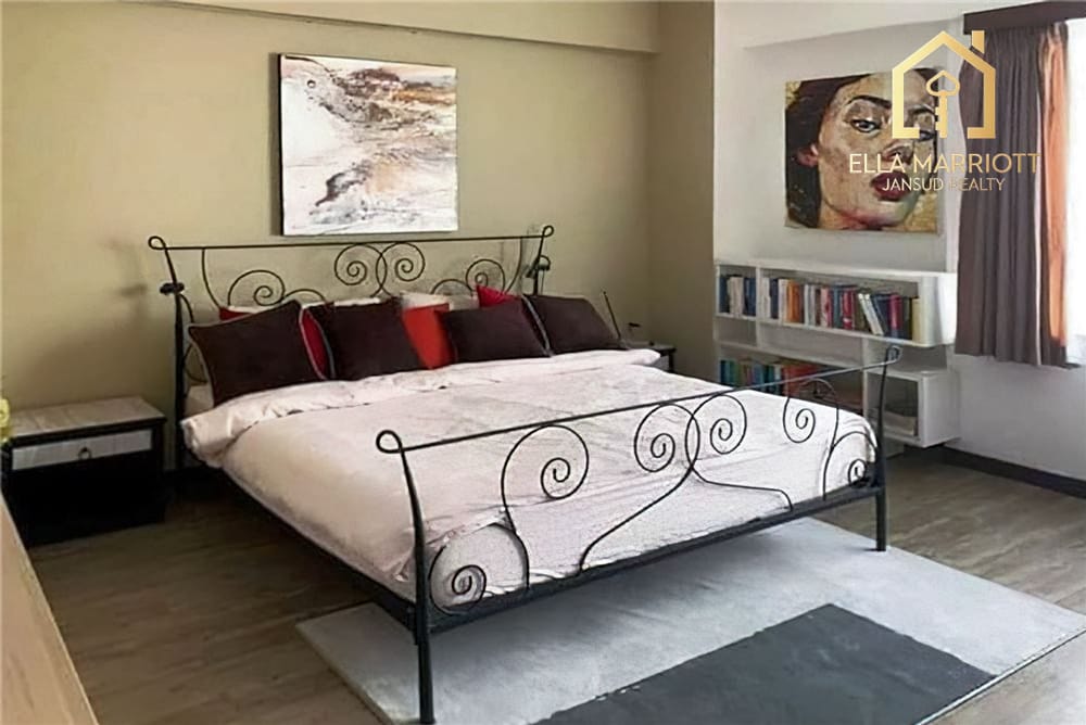 3-Bedroom Condo at Baan Prida — 4 min walk to BTS Nana 10