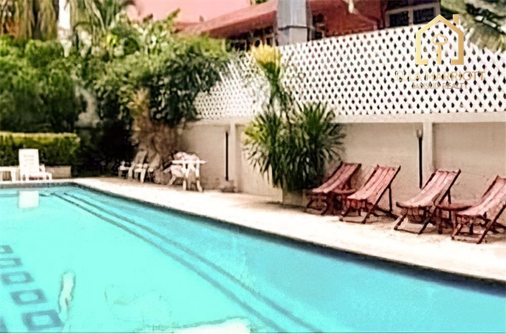 3-Bedroom Condo at Baan Prida — 4 min walk to BTS Nana 12