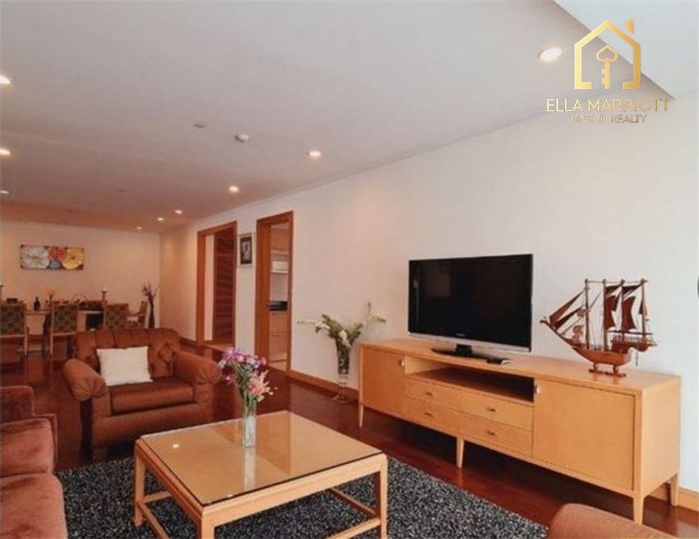 Geräumige, tierfreundliche 3-Zimmer-Wohnung zur Miete 4