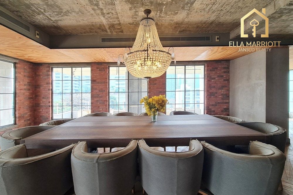 Rent 100K | 199sqm Industrial Loft | Sukhumvit 33 | Pet-Friendly 6