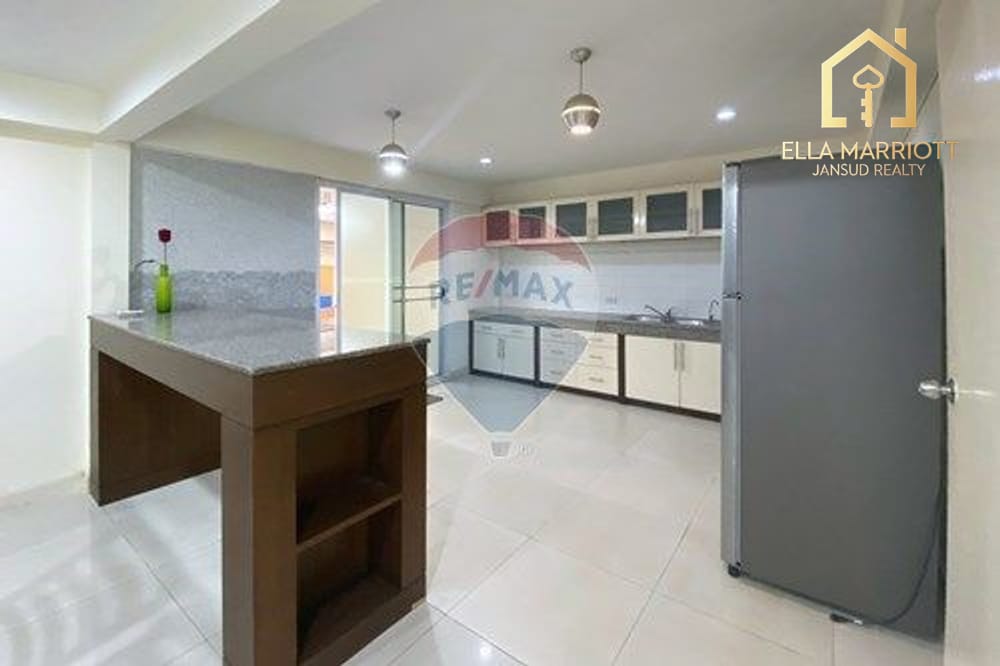 เช่า 3 ห้องนอน 4 ห้องน้ำ บ้าน ใน สุขุมวิท, กรุงเทพฯ 7