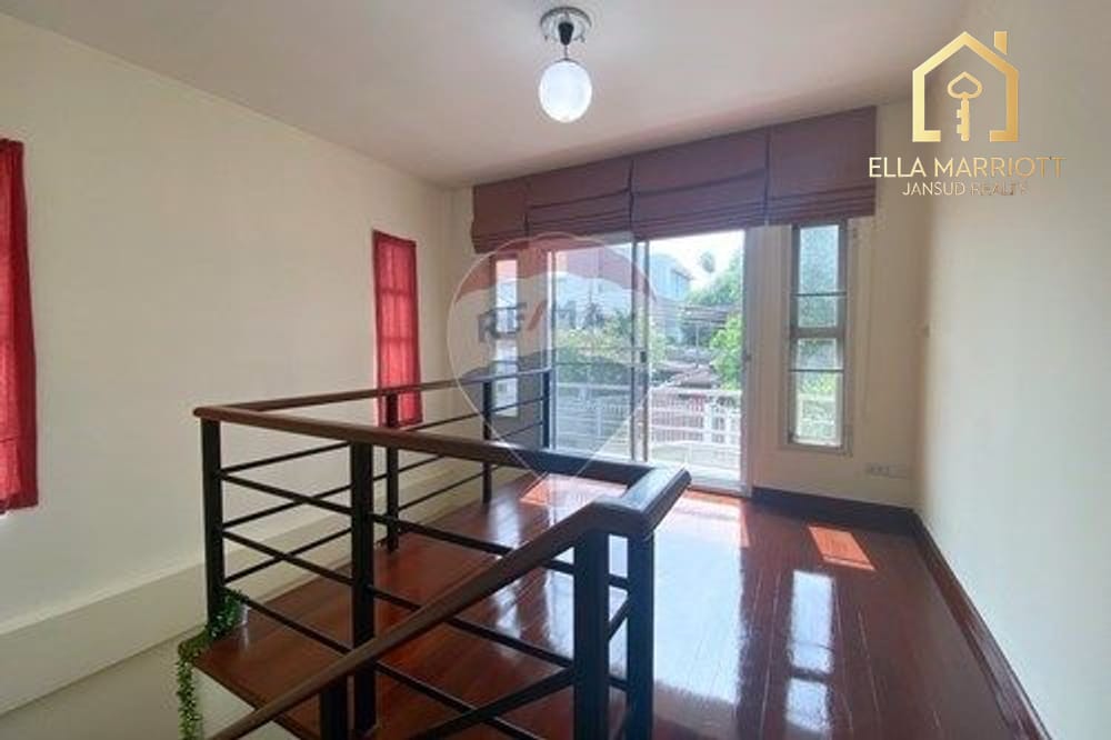 เช่า 3 ห้องนอน 4 ห้องน้ำ บ้าน ใน สุขุมวิท, กรุงเทพฯ 9