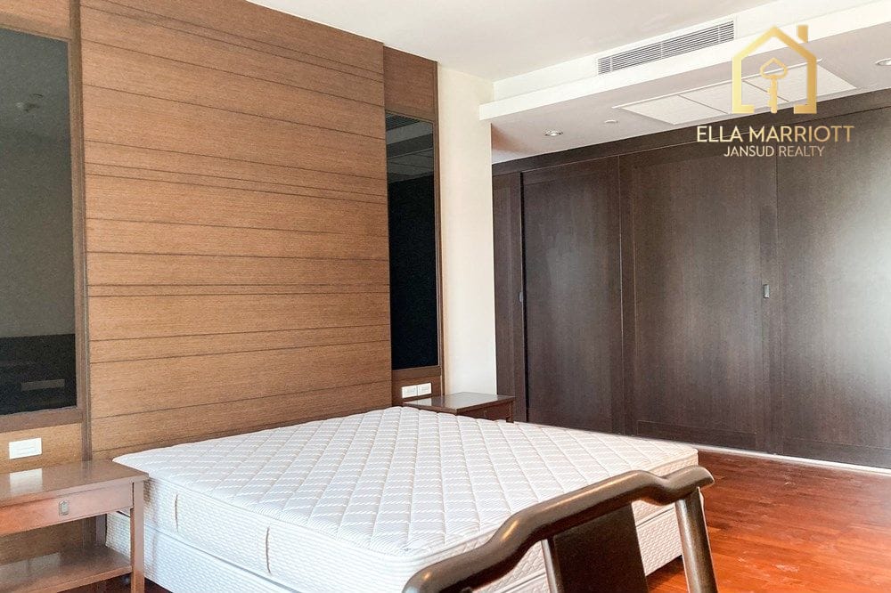 Rent 95K | Massive 245sqm 3+1BR Thonglor Suite | Study Flex 4BR 12