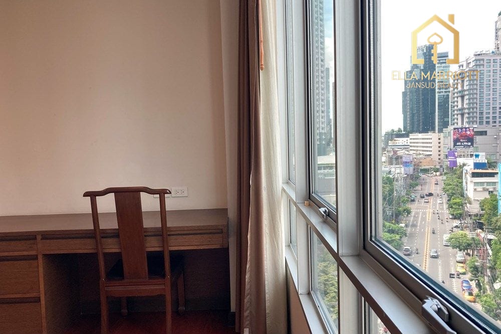 Rent 95K | Massive 245sqm 3+1BR Thonglor Suite | Study Flex 4BR 21
