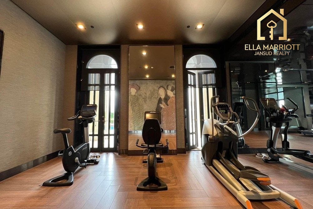 2-Bedroom Condo at The Diplomat 39 near BTS Phrom Phong — 4 min walk 7