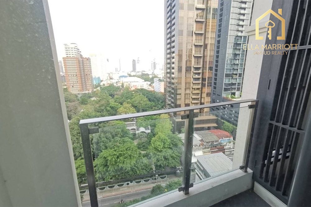 2-Bedroom Condo at The Diplomat 39 near BTS Phrom Phong — 4 min walk 8