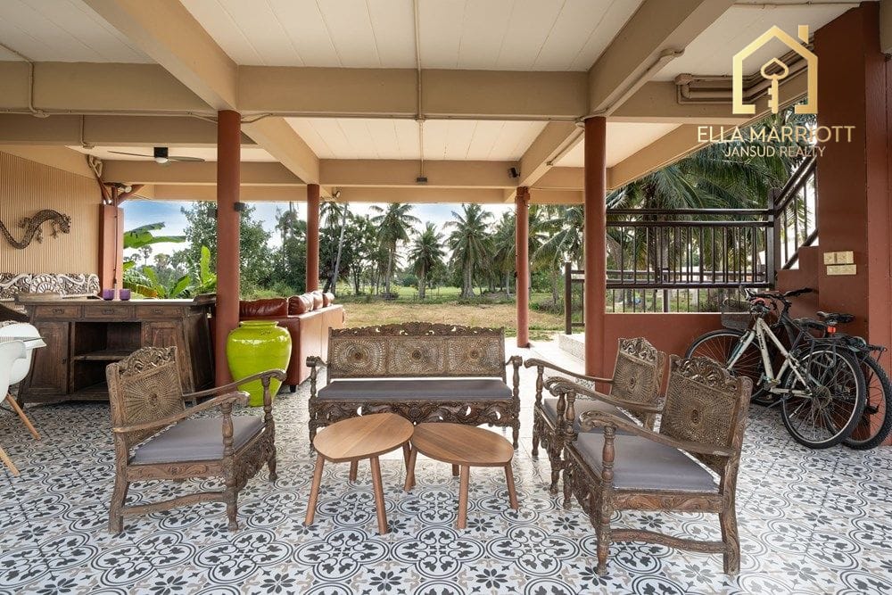 2-Bedroom Detached House at Cha-Am Multilevel Home near Golf & Beach 6