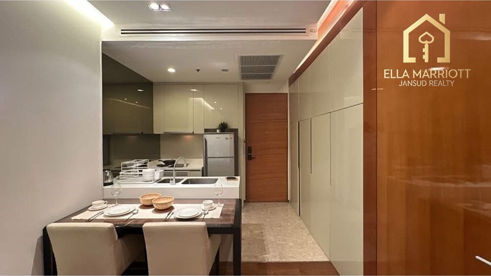 1-Bedroom Condo at Chic Bangkok Condo in Watthana 15