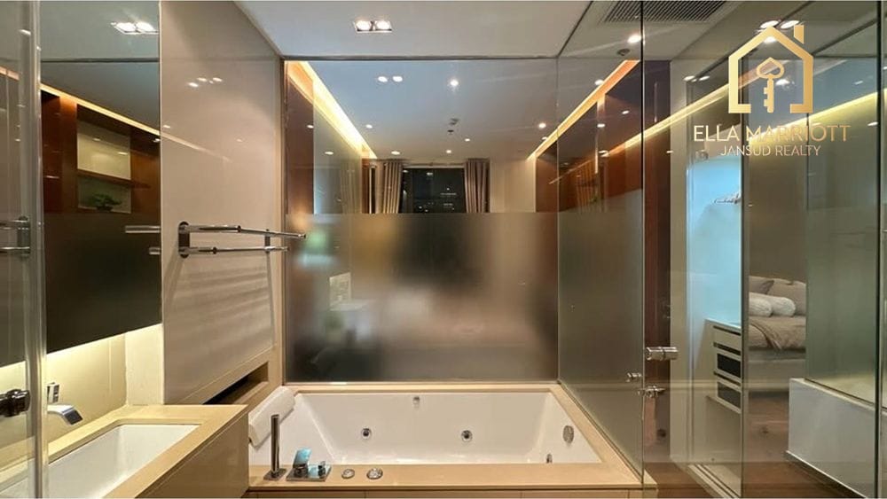 1-Bedroom Condo at Chic Bangkok Condo in Watthana 9