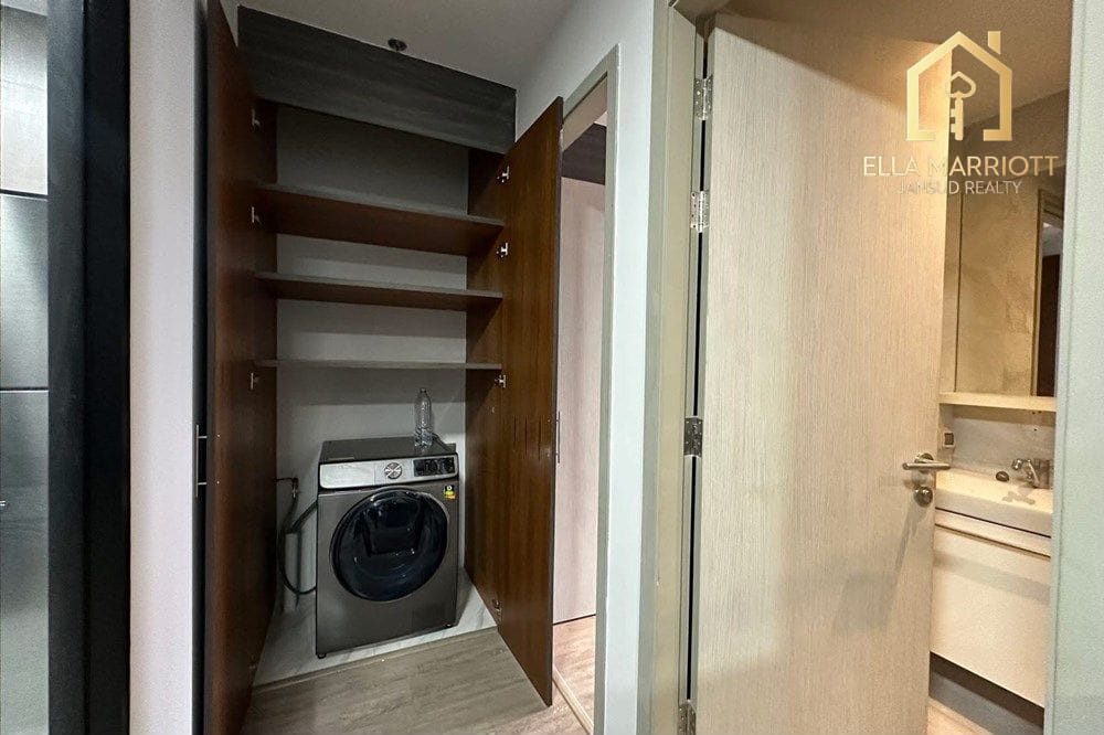 "Modern Condo Oasis in Watthana, Bangkok" 14