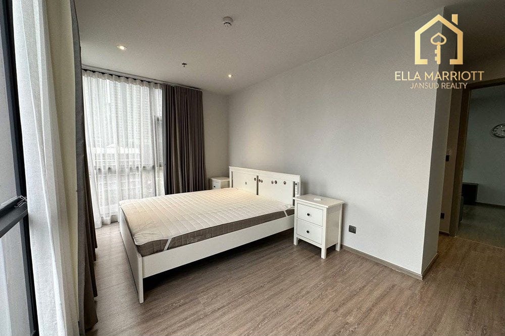 "Modern Condo Oasis in Watthana, Bangkok" 6