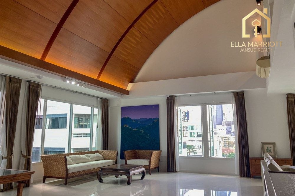 Top Floor Penthouse for Rent in Sukhumvit 23 BTS Asoke - BTS Phrompong 2