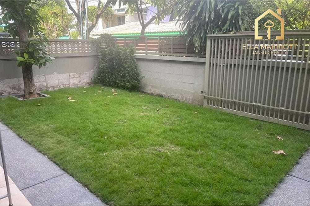 Einfamilienhaus mit 3 Schlafzimmern und Garten in Ekkamai zu vermieten 3
