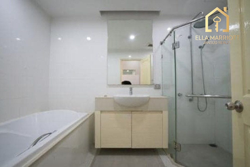 Eigentumswohnung mit 2 Schlafzimmern zu vermieten in der Siri Residence - 6 Gehminuten zur BTS Phrom Phong 6