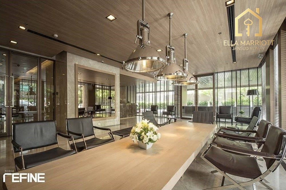 2-Schlafzimmer-Eigentumswohnung im Noble Refine — 5 Gehminuten zur BTS Phrom Phong 6